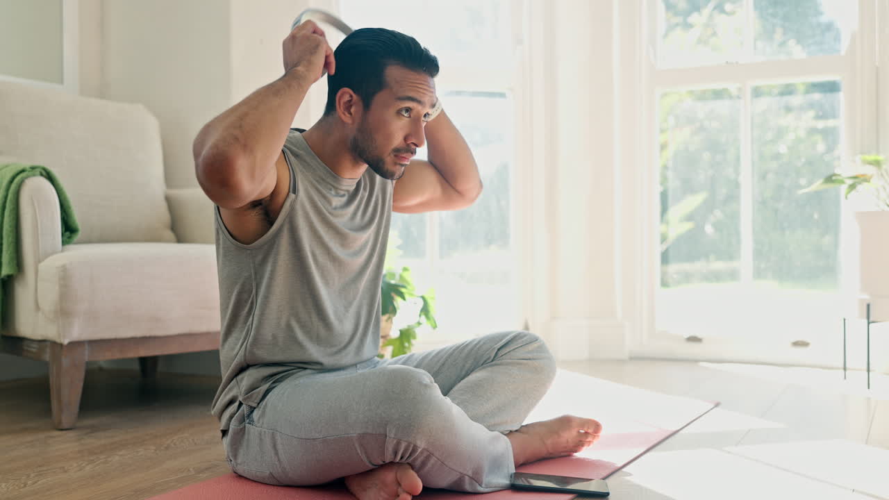 남자, 요가 피트니스 및 웰빙을 위한 헤드폰