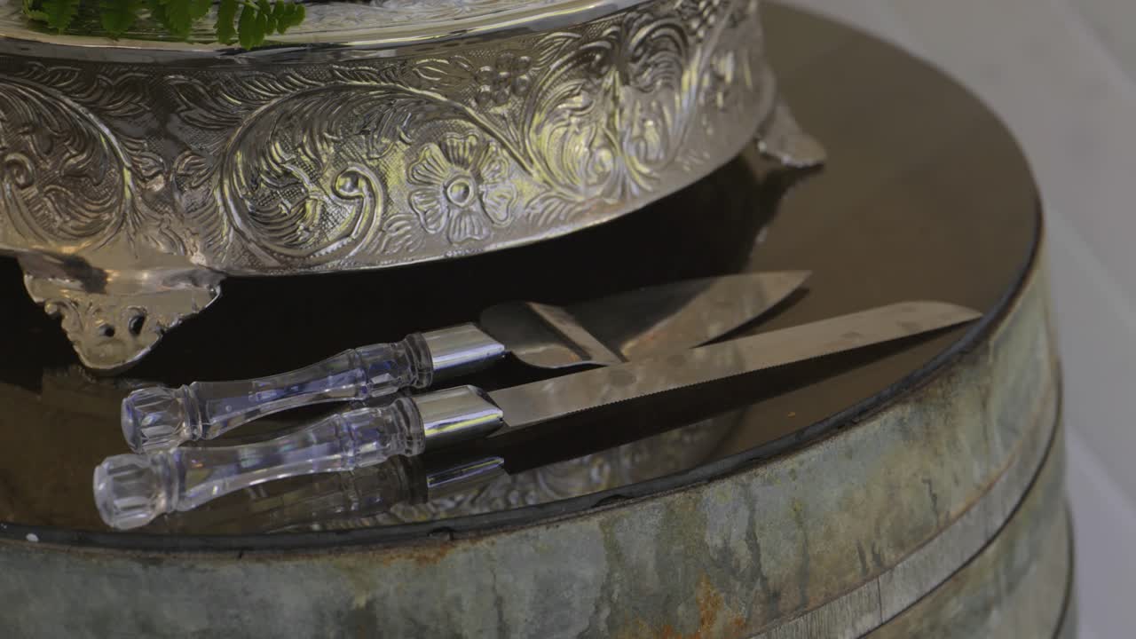 케이크 칼과 삽