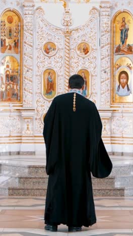 priest in orthodox church