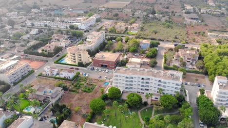 antena drone tiro flyover palma de mallorca, islas baleares, españa, europa