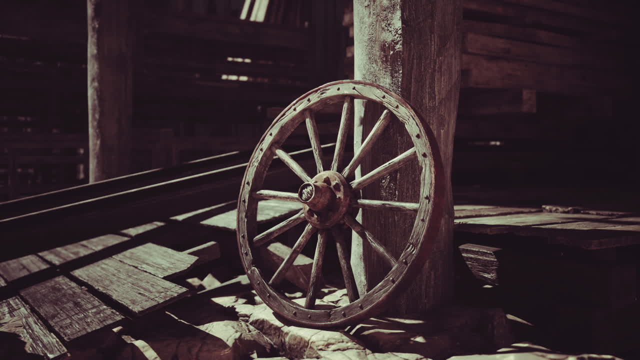 시골 의 창고 에서 오래된 마차 바