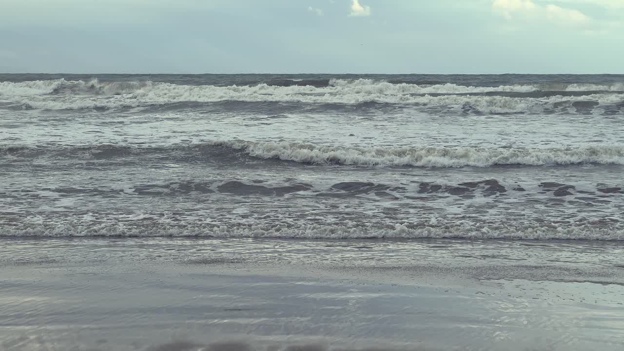 beautiful landscape of the Atlantic Ocean with tidal waves
