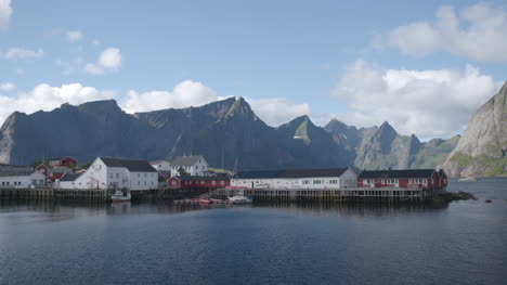 Lofoten-Village-00