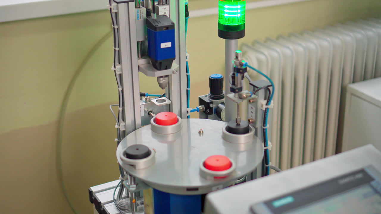 máquina para verificar la precisión de la dimensión del agujero en los discos