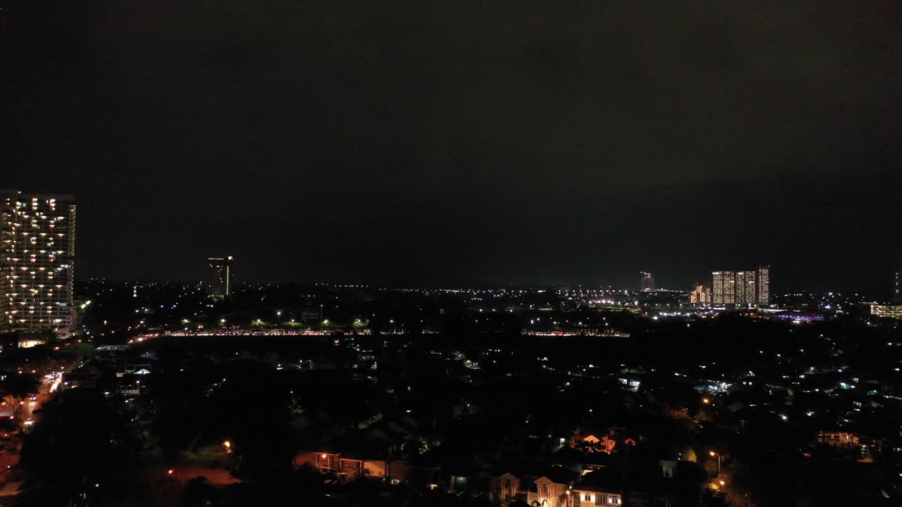 밤의 도시 풍경