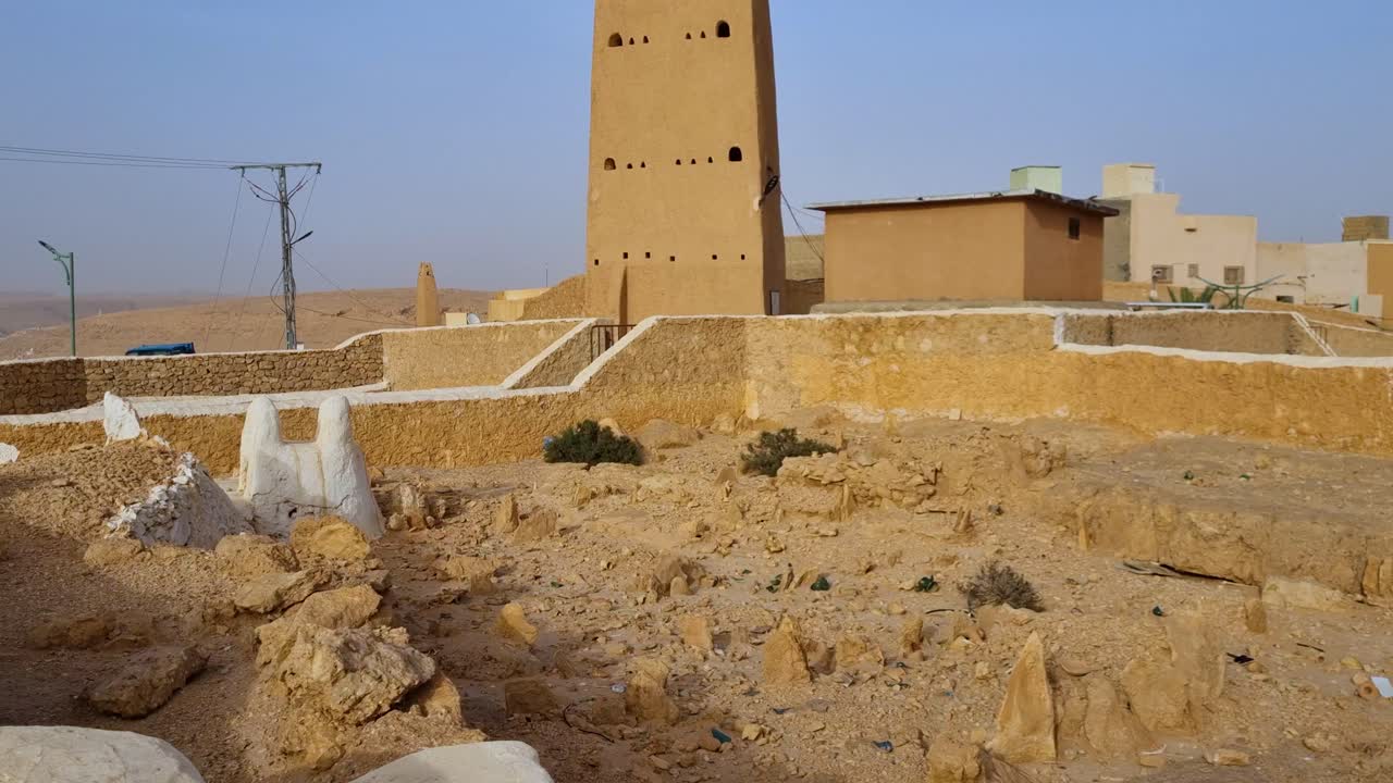 Desert architecture and ancient ruins