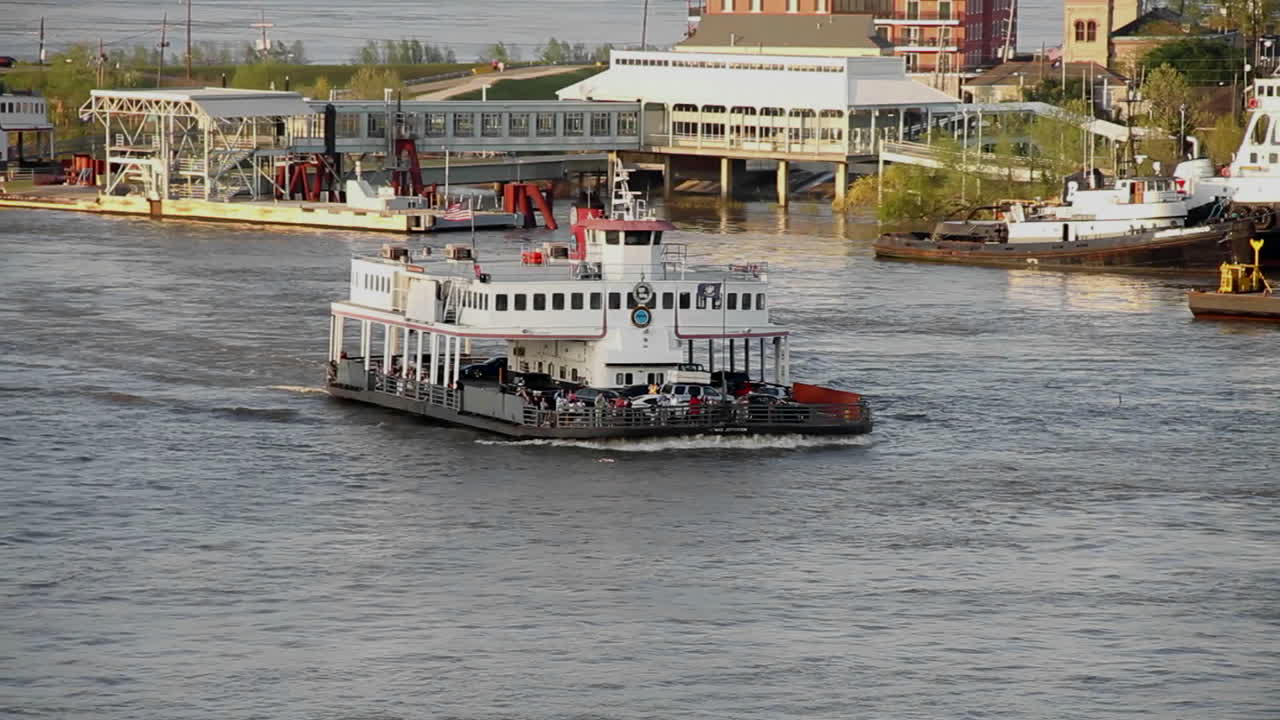 wide shot miami florida transbordadores desde el punto de vista de un crucero