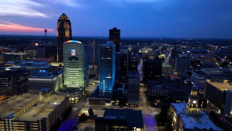 downtown des moines, iowa buildings at sunset with drone video moving right to left