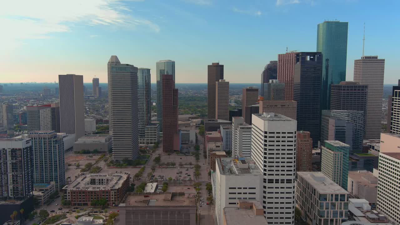 Vista drone di edifici nel centro di Houston, Texas.