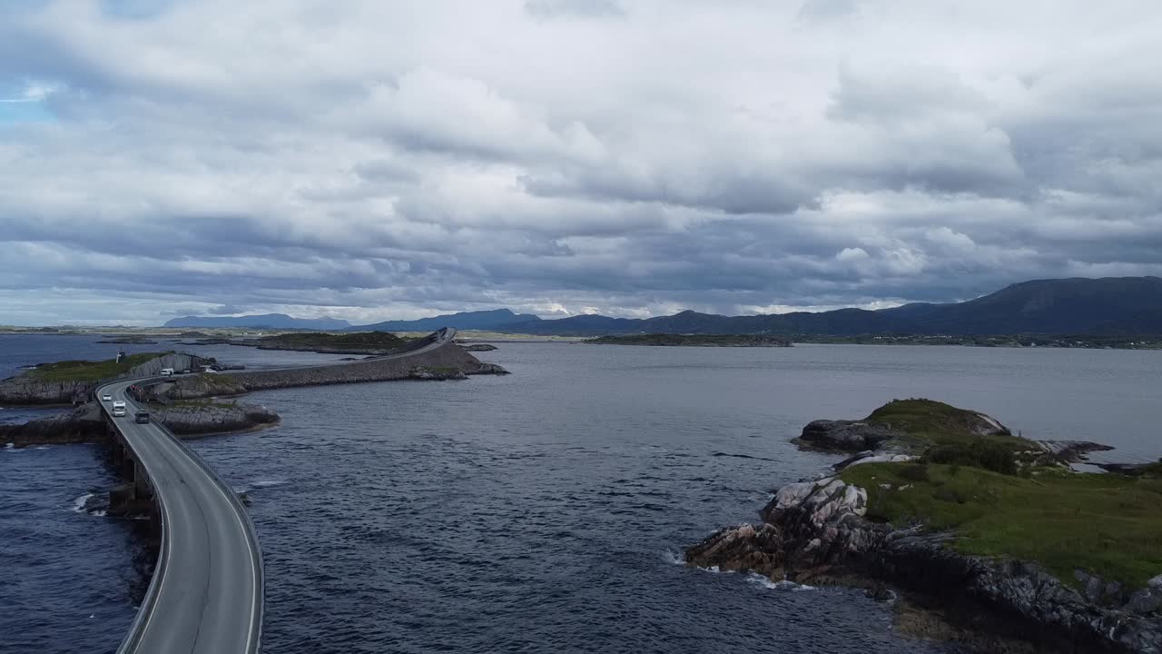 노르웨이의 유명한 대서양 도로 공개