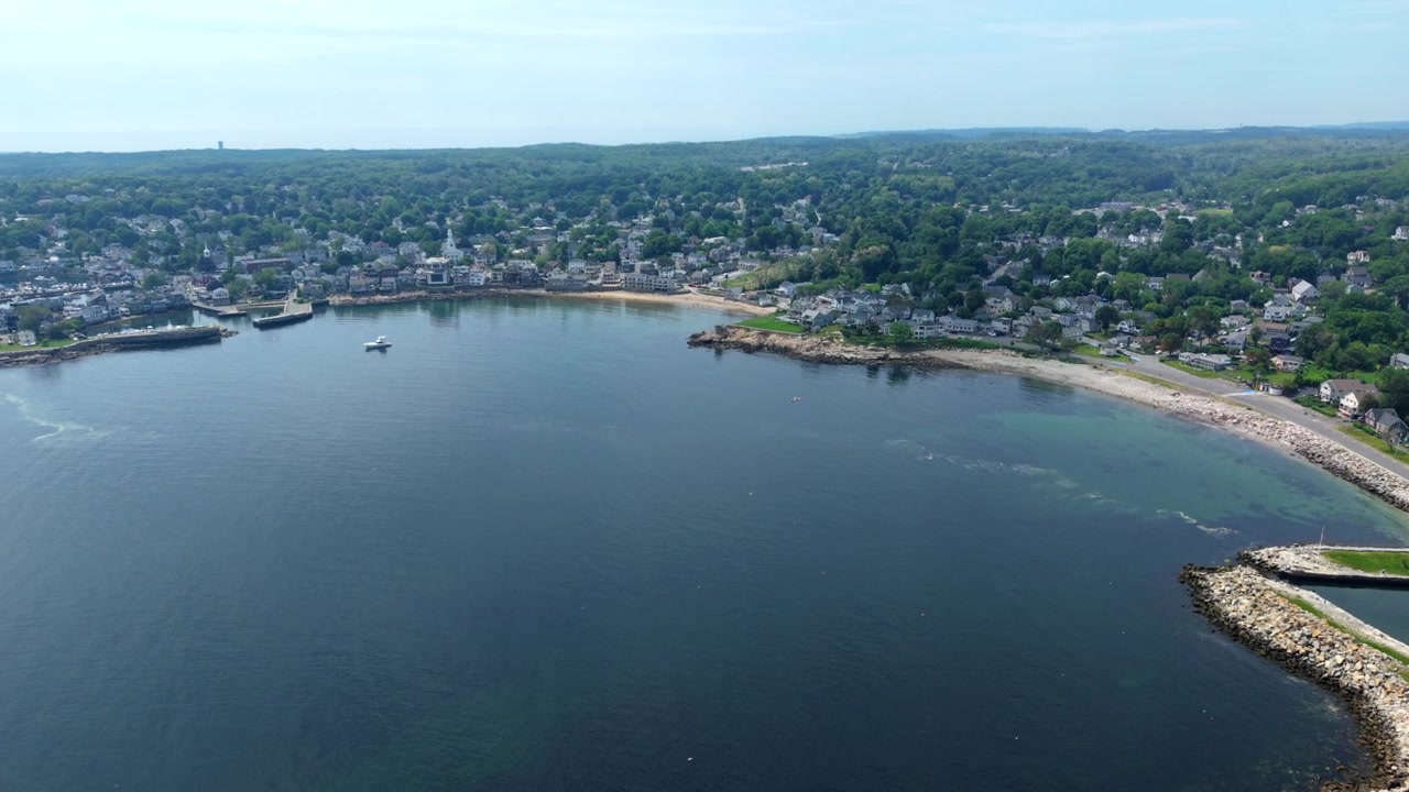 Veduta aerea di Front Beach lungo Sandy Bay a Rockport, Massachusetts, Stati Uniti