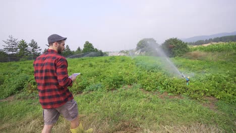 la agricultura moderna y el agricultor.