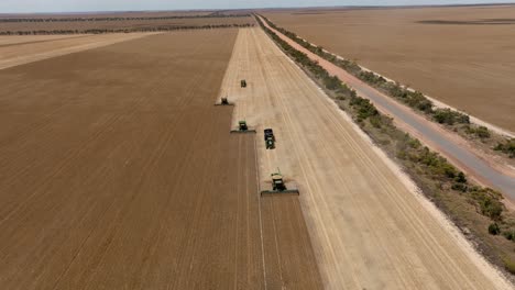 Cosecha-De-Grano-De-Amplia-Hectárea-En-El-Oeste-De-Australia