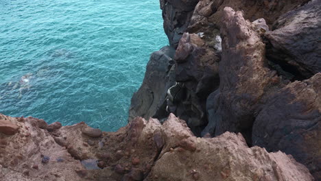 acantilados costeros y vista del océano