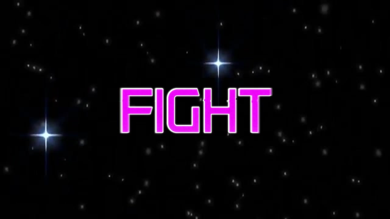 Particelle alla deriva che convergono, dando il via a segmenti magenta pulsanti, quindi tracciando lettere neon FIGHT.
