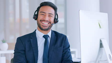 Portrait-of-a-salesman-consulting