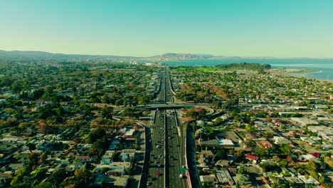 Establisher-aerial-near-San-Francisco-Bay-in-California