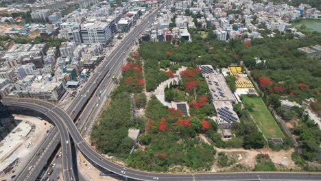 La-Ciudad-De-Consultoría-De-Ingeniería-Y-Tecnología-De-La-Información-De-Hyderabad,-Abreviada-Como-Ciudad-De-Hitec,-Es-Un-Distrito-Financiero-Y-De-Tecnología-De-La-Información-Indio-Ubicado-En-Hyderabad