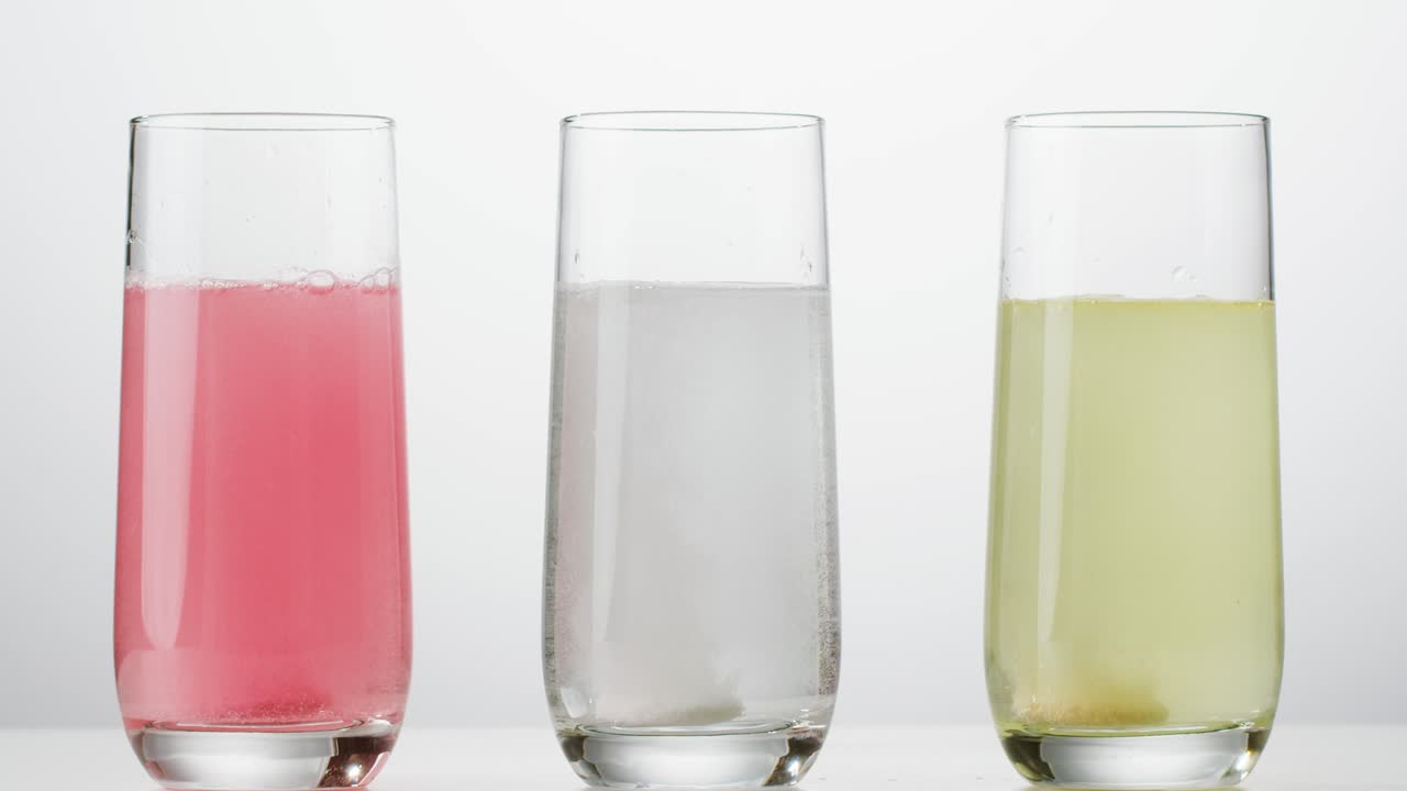 물에 용해 된 태블릿