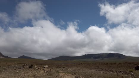 White-Cloudscape-Over-Mountains-Of-Las-Lagunas-De-Alto-Peru-Near-Cajamarca,-Peru