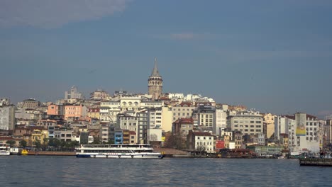 el puente de galata en estambul