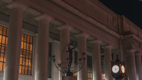 toronto, canada, hyperlapse - the entance of the train stataion called union station at night