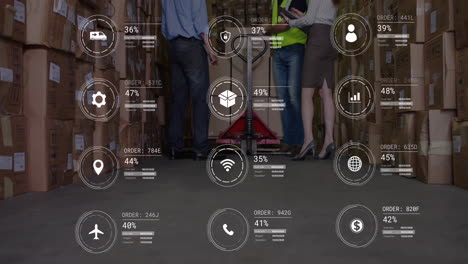 animación de iconos con procesamiento de datos sobre diversos trabajadores en el almacén