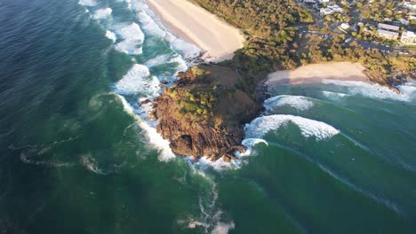 fotografía de un avión no tripulado de norries headland al atardecer en nueva gales del sur, australia