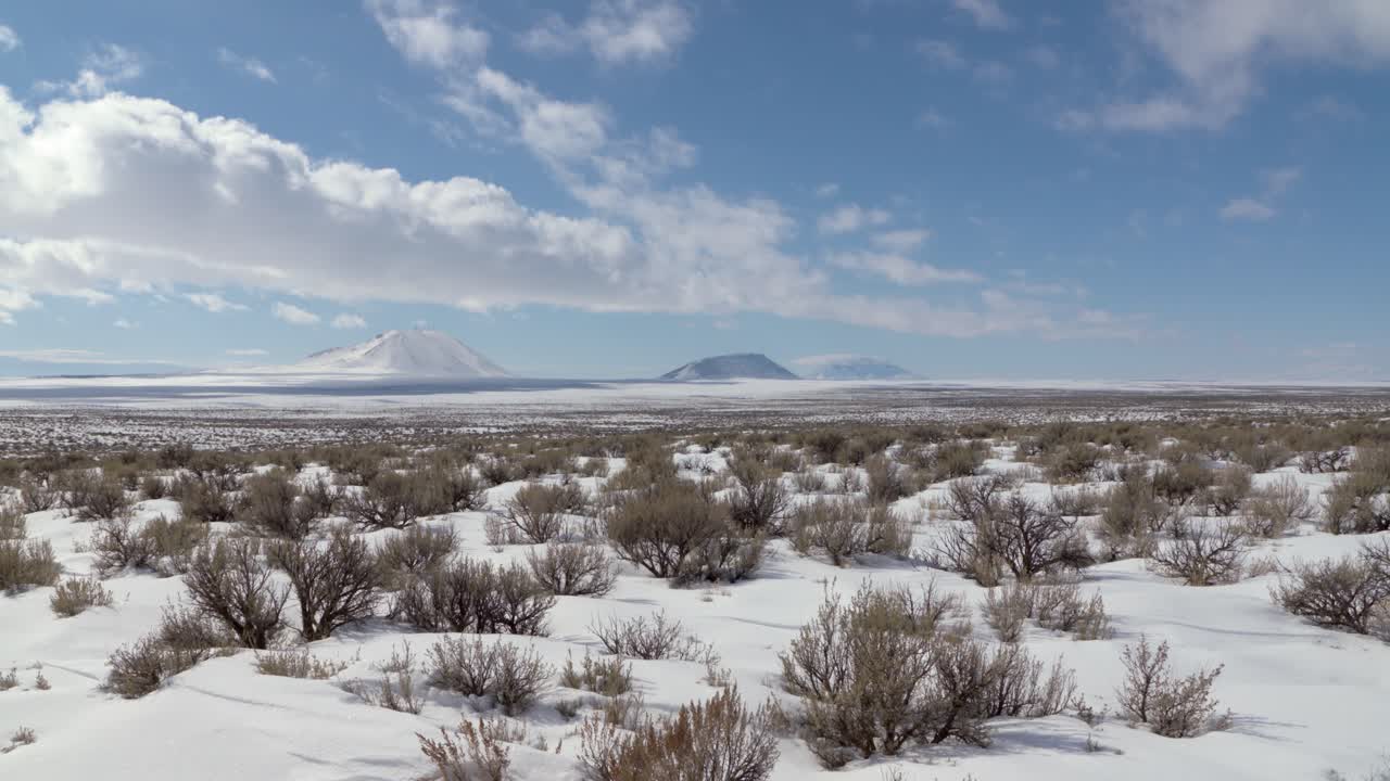 arco butte's en un frío día de invierno en idaho