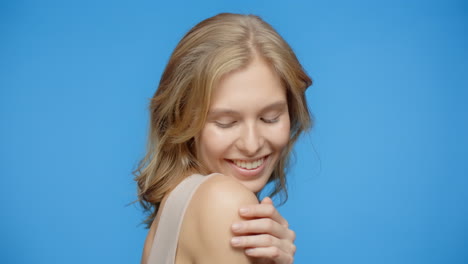woman portrait - blonde hair