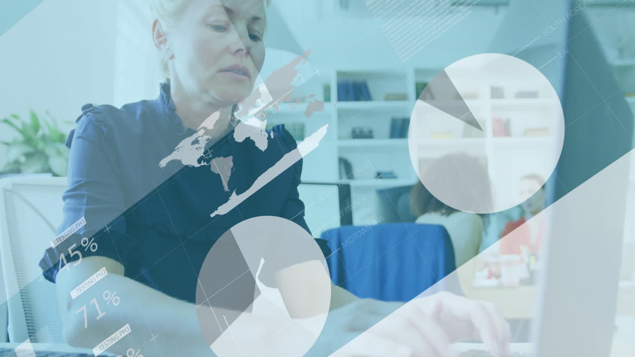 사무실에서 노트북을 사용하는 백인 여성에 대한 통계 데이터 처리 애니메이션