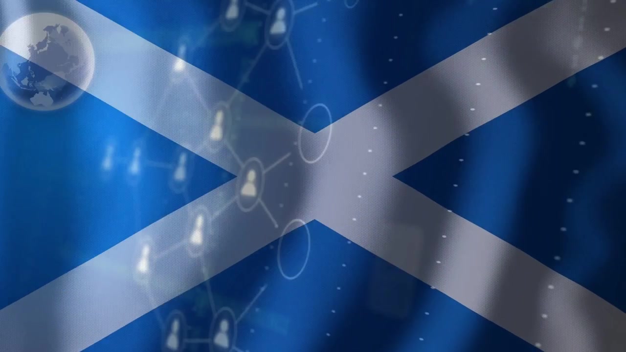Başlangıçta Saltire çerçeveyi dolduruyor, küre beliriyor, cihaz sürükleniyor, düğümler bağlanıyor ve ağ gösteriliyor.