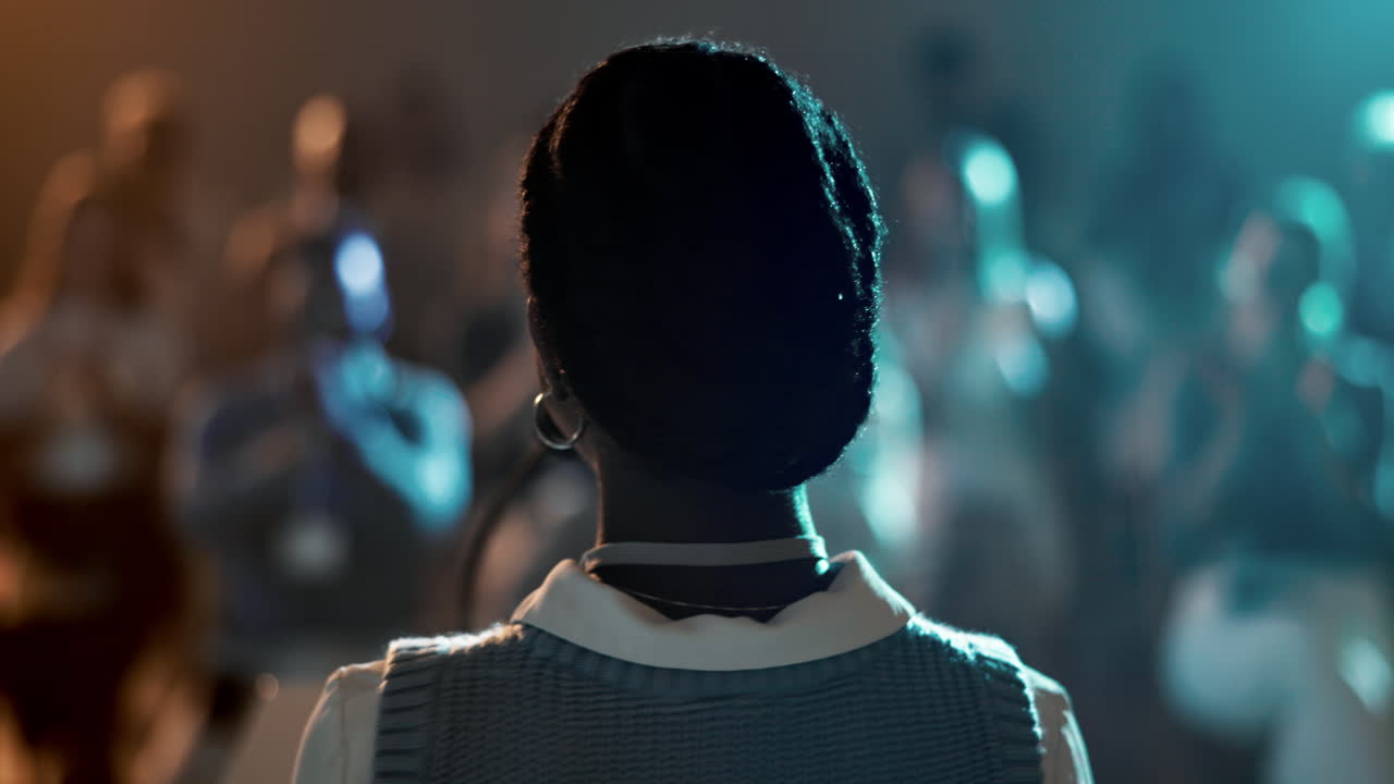 orador en una conferencia