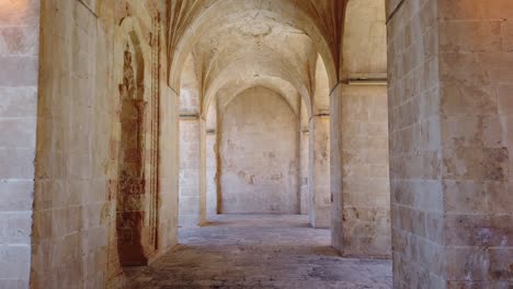 madrasa en la cadena.