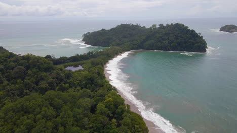 The-coastlines,-beaches-and-lush-vegetation-of-Manuel-Antonio-in-Costa-Rica