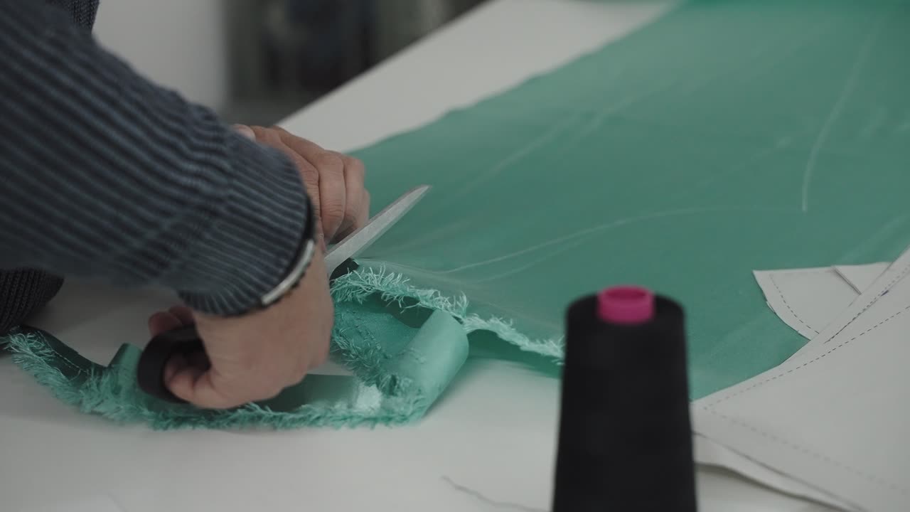 tela de corte artesanal para diseño a medida