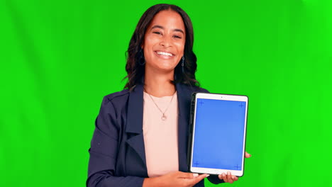 mujer de negocios, cara y tableta con pantalla verde
