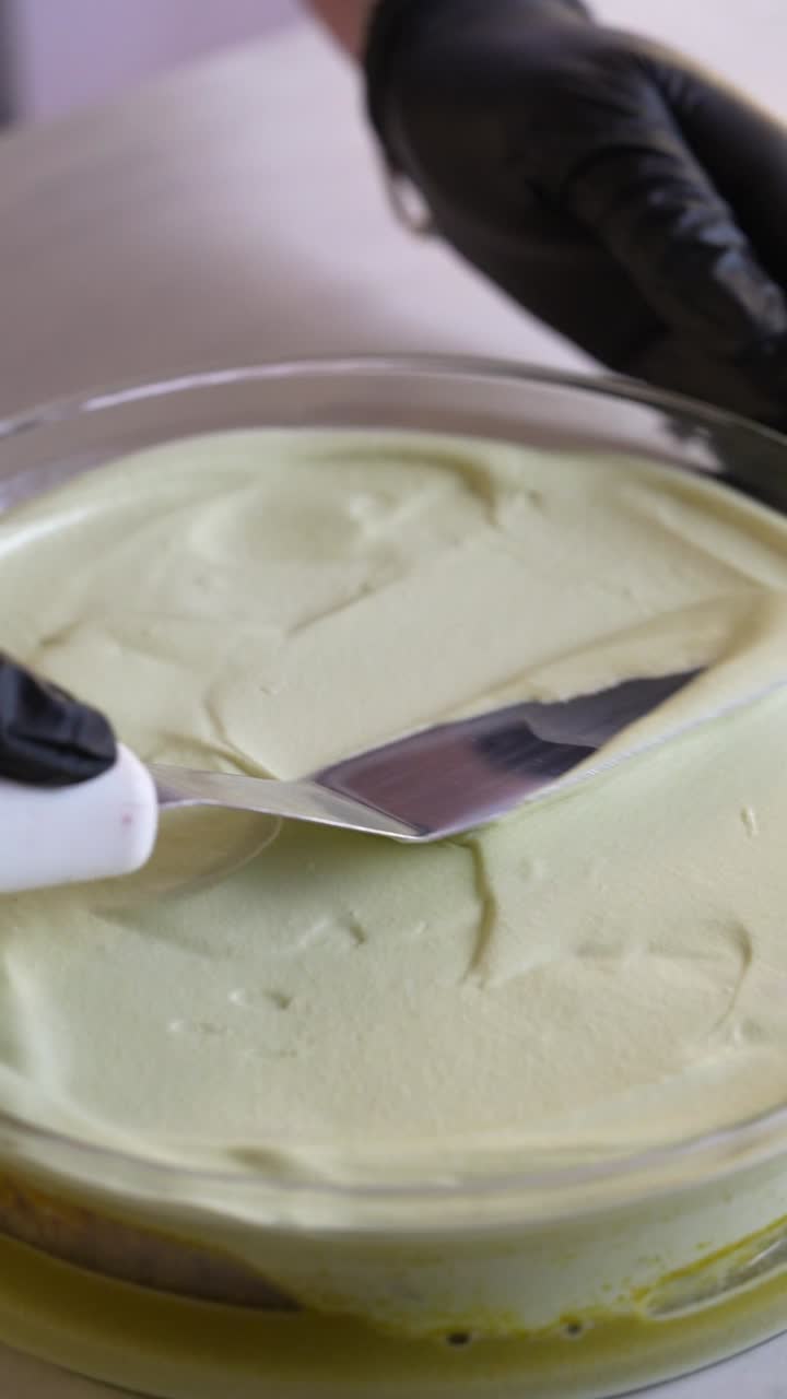 Making a Matcha Cake: A Step-by-Step Guide
