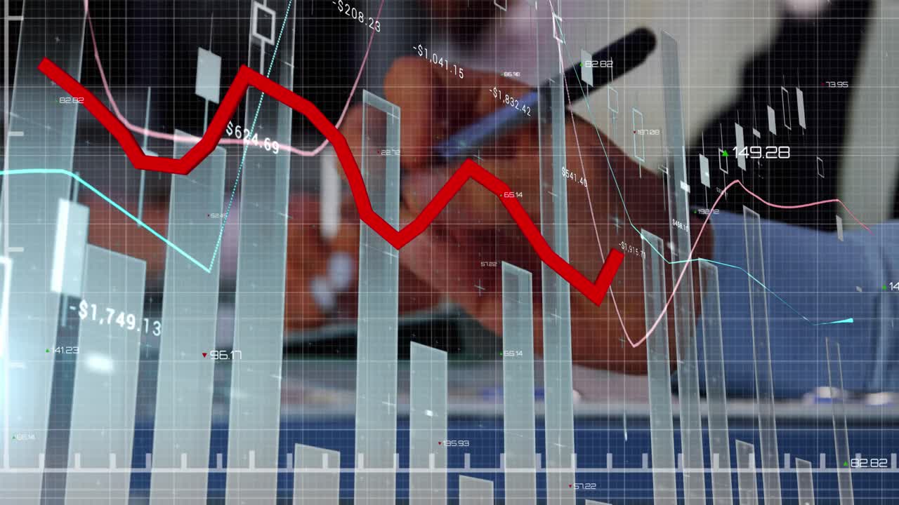 animación del procesamiento de datos estadísticos contra la sección media del hombre tomando notas en la oficina