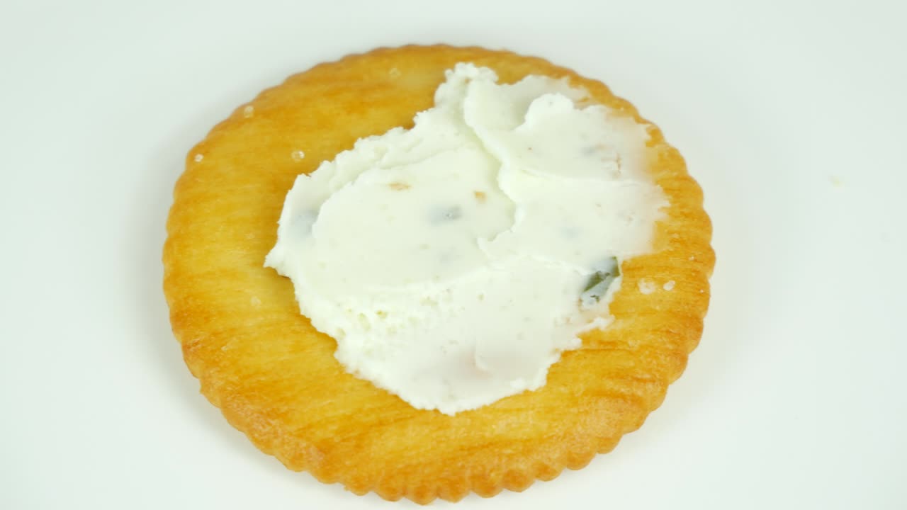 galletas redondas con queso de hierbas