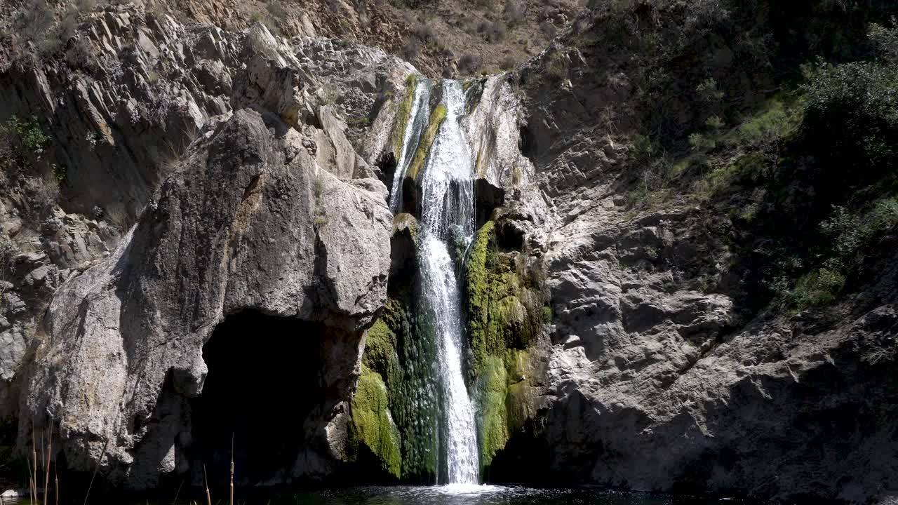 paradise falls en el parque regional de wildwood a cámara lenta