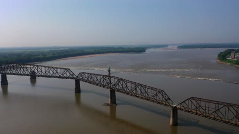 chain or rocks bridge route 66 in missouri