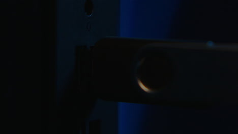 usb drive insertion