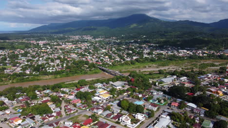 el vibrante paisaje urbano de honduras capturado por un avión no tripulado