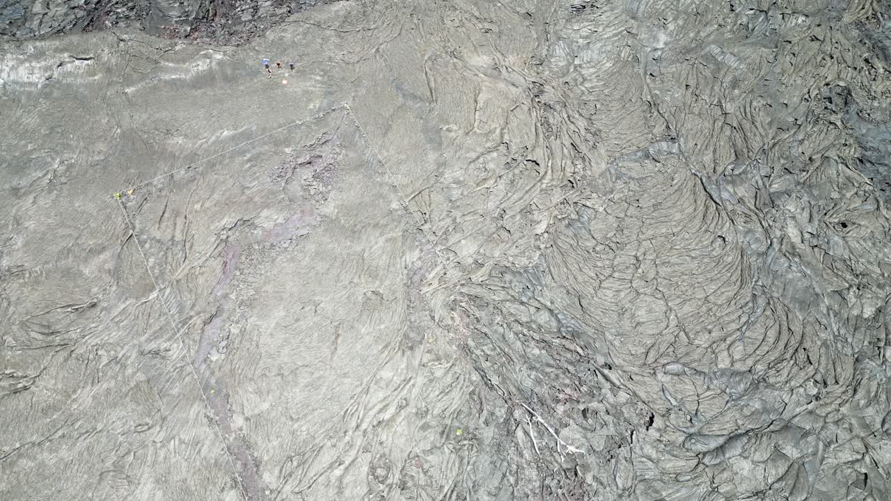 단단 한 용암  의 공중 촬영