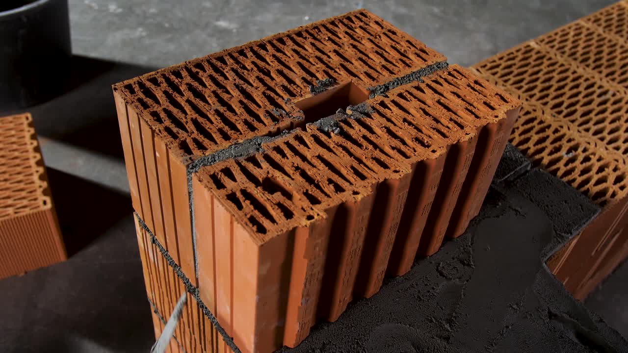 벽돌을 짓는 과정