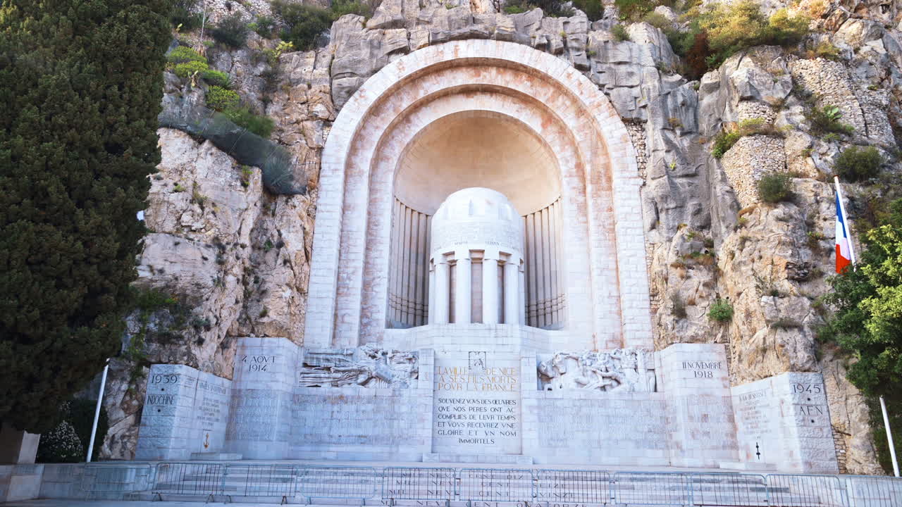Nizza, Francia - 17 aprile 2022: Monumento ai caduti di Rauba-Capeu