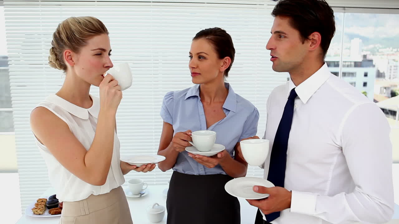 휴식시간에 사업가들