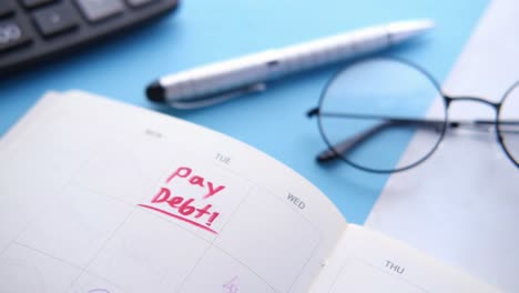 pay debt reminder on calendar