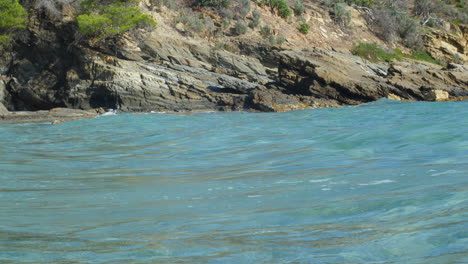 Blue-turquoise-water-with-little-waves-mediterranean-sea-France